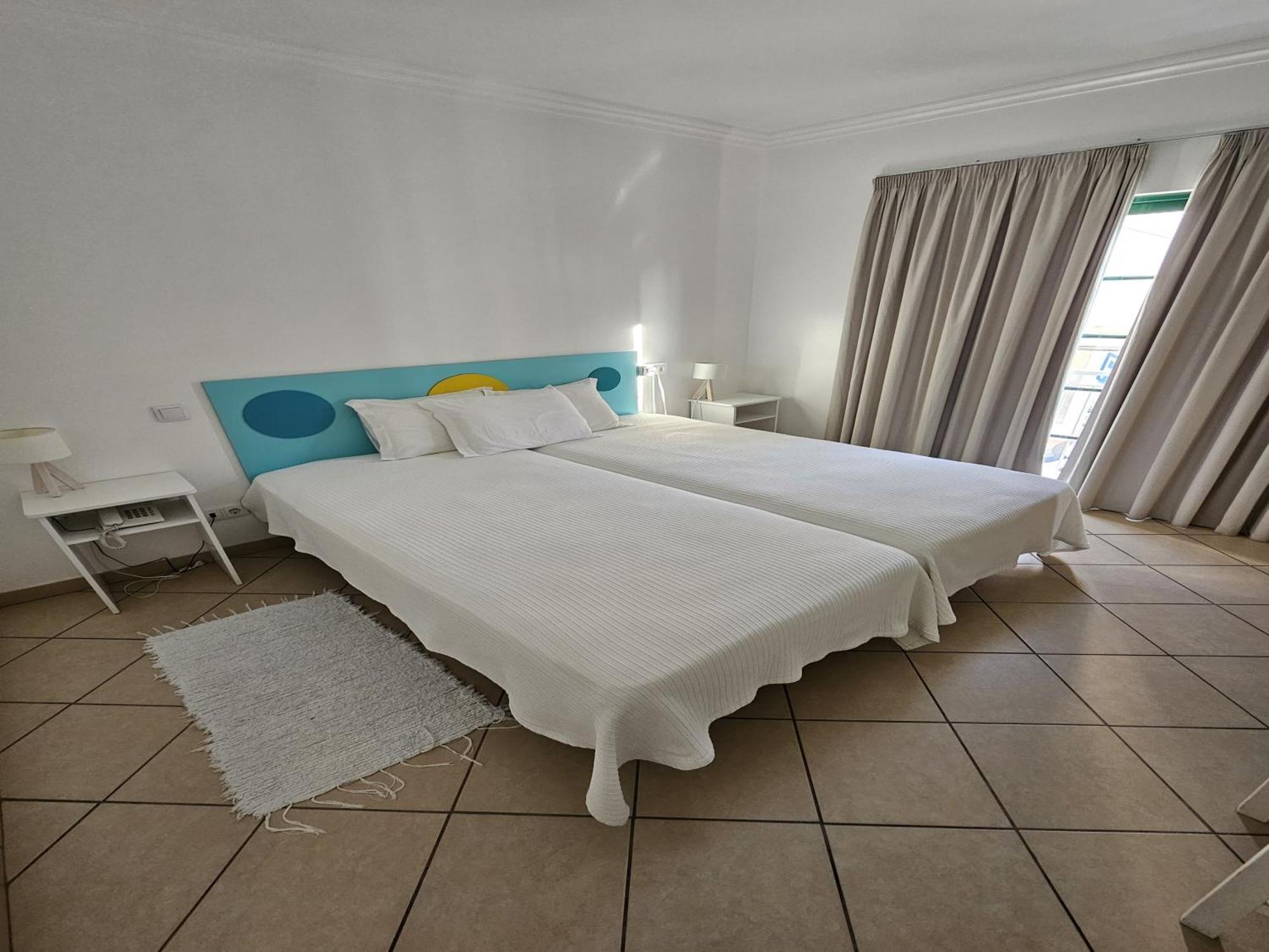 Hotel Adelaide Faro Luaran gambar